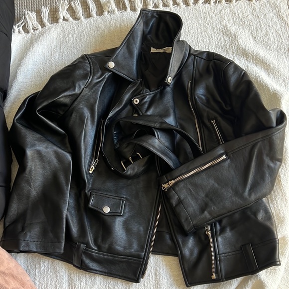 mod ref leather jacket with belt, worn once - Picture 1 of 2